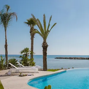Hotel Lebay