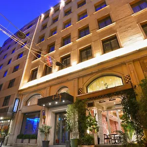 vizitați hotelul